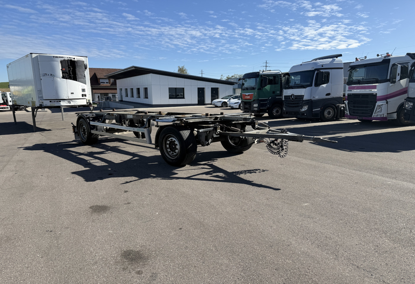 MOTO6625_3046251 vehicle image