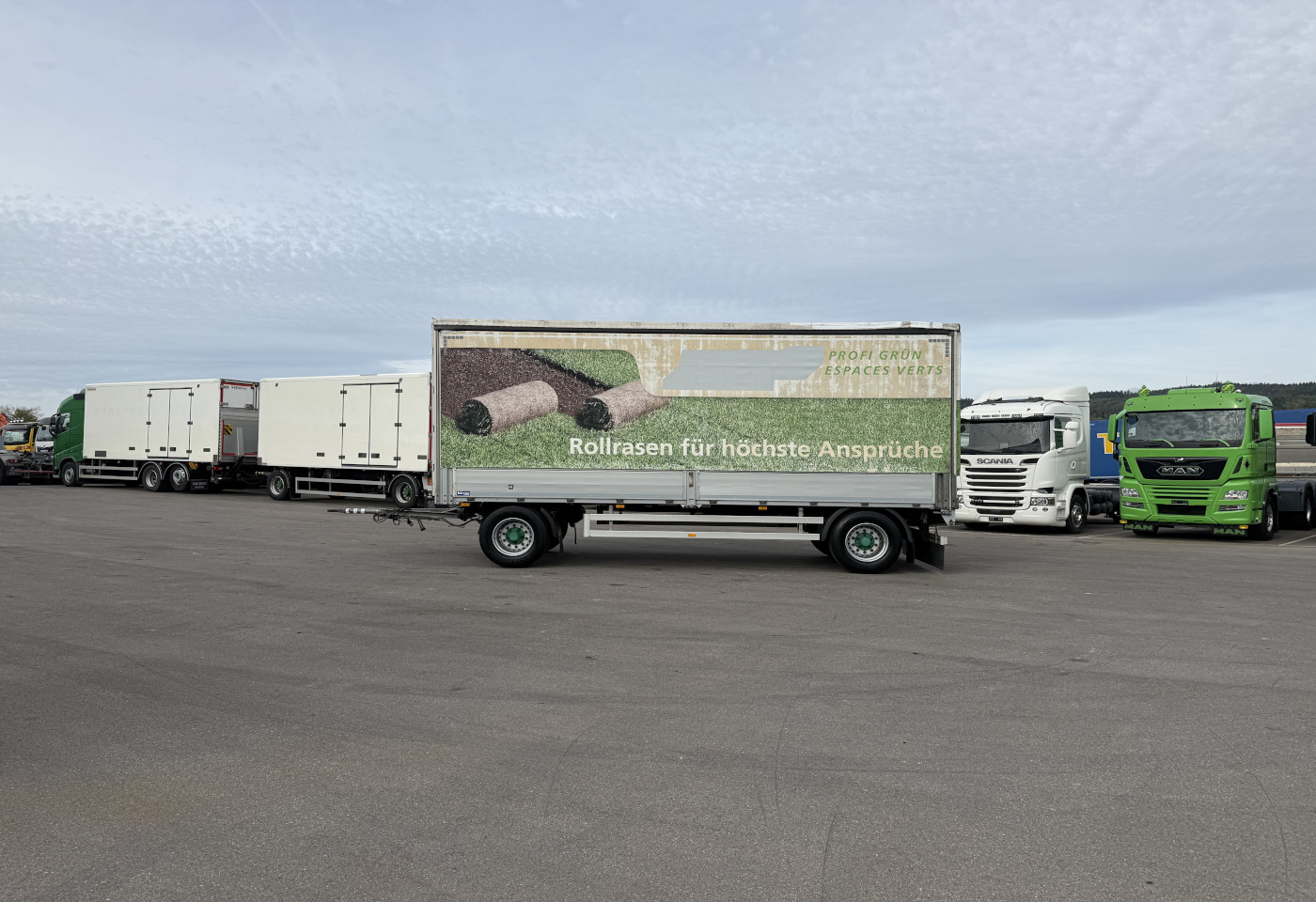 MOTO6625_3048626 vehicle image