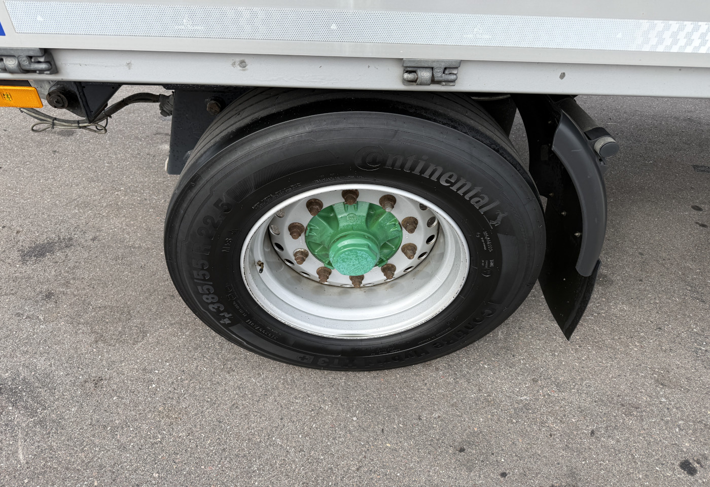 MOTO6625_3048626 vehicle image