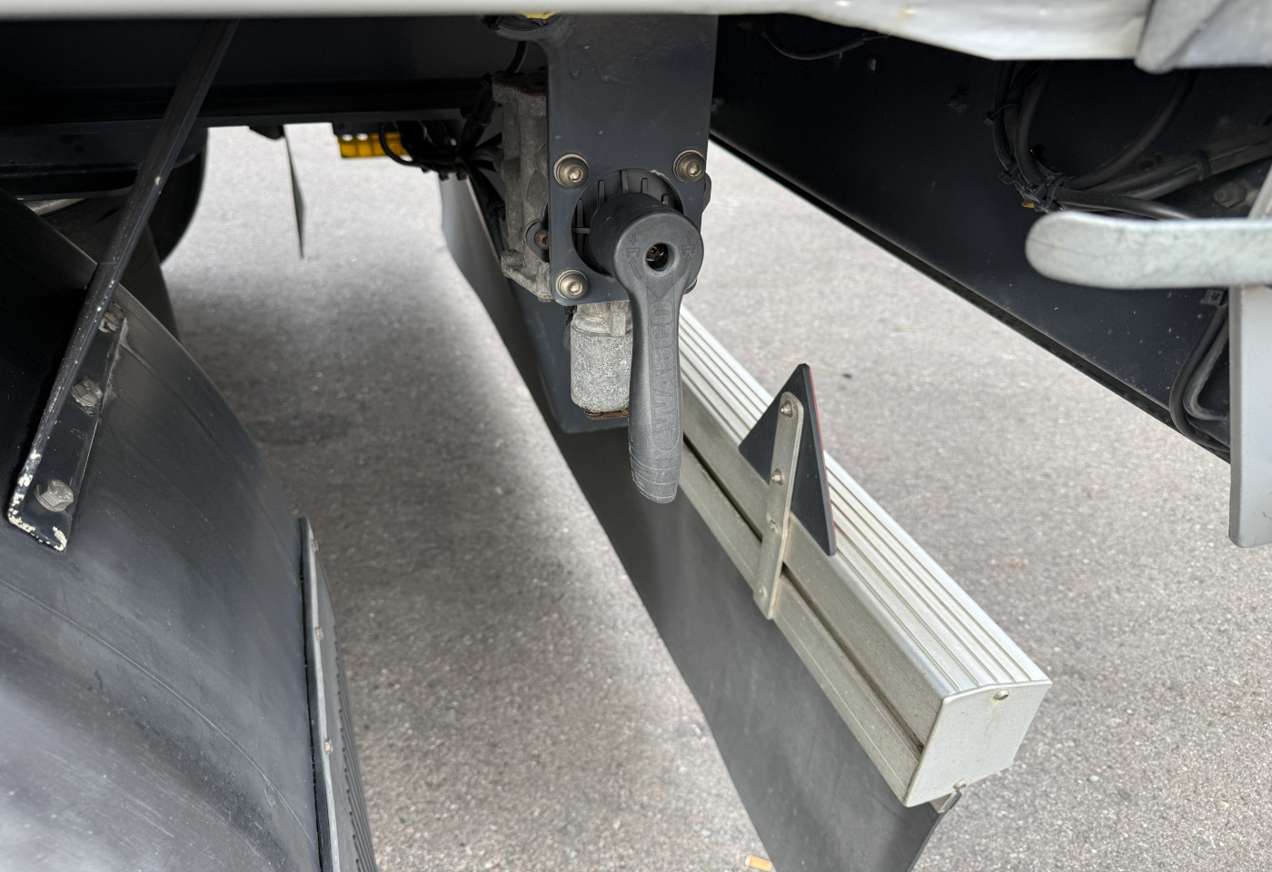 MOTO6625_3048626 vehicle image
