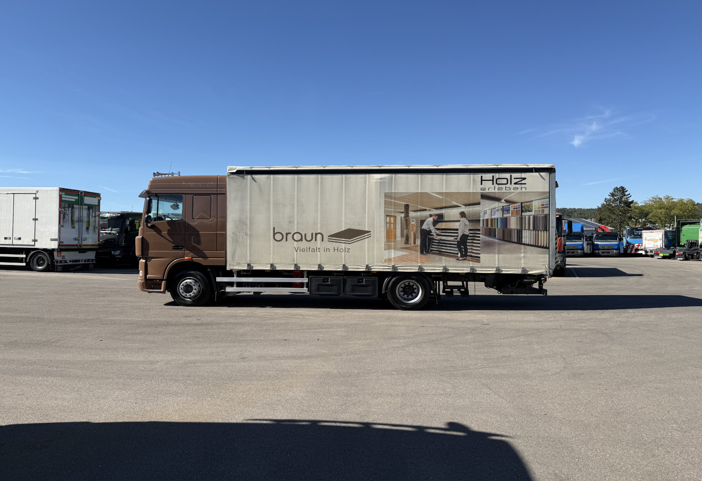 MOTO6625_3048703 vehicle image