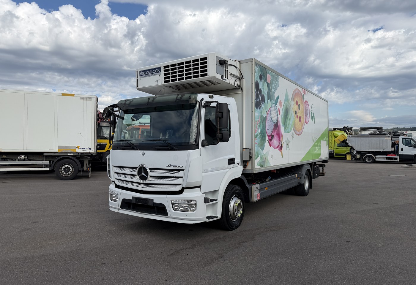 MOTO6625_3041592 vehicle image